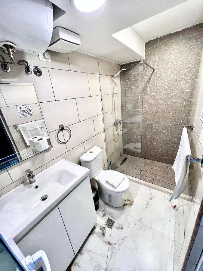 Genta Apartment "21 Dhjetori" 地拉那 外观 照片